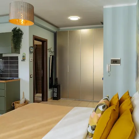 Quiet With Terrace View