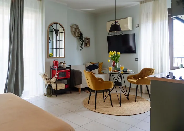 Secret Garden View Quiet Private Terrace Appartamento *